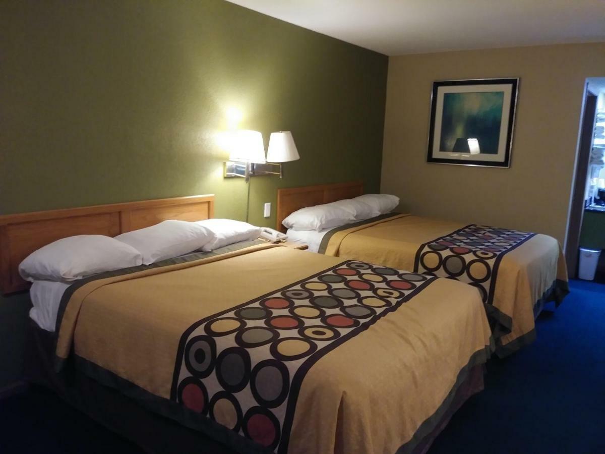 Budgetel Inn & Suites Butler 外观 照片